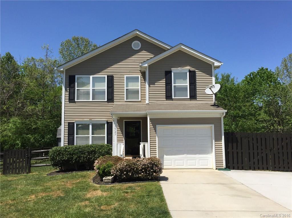 1523 Brookgreen Ave., Statesville, NC 28677