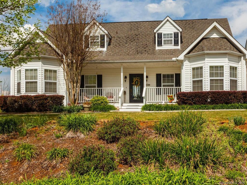 7 S Lindon Cove Rd., Candler, NC 28715