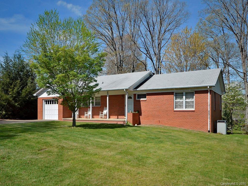 44 Skyline Dr., Canton, NC 28716