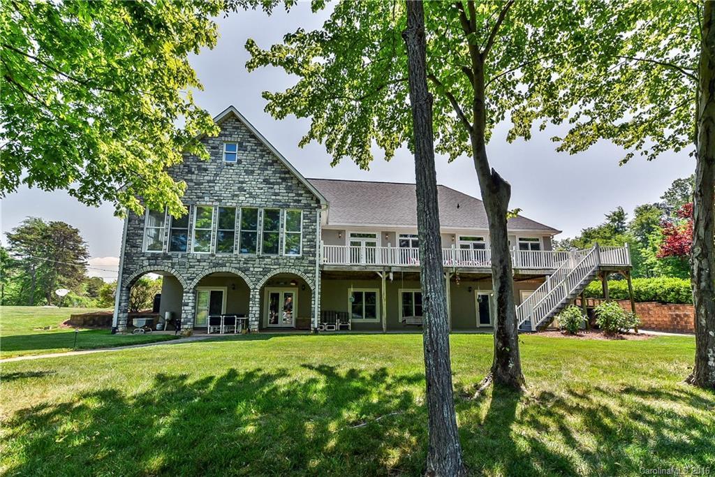 9482 Bayleaf Ln. #2, Sherrills Ford, NC 28673