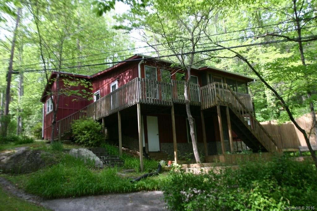 98 Bat Cave Dr., Bat Cave, NC 28710