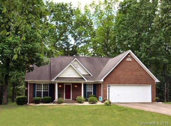 7068 Hunters Bluff Dr., Denver, NC 28037