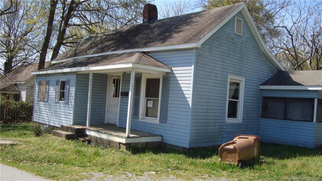 330 D St., Lincolnton, NC 28092