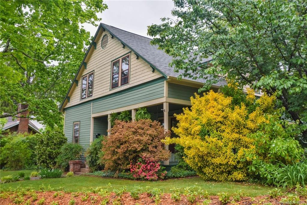 43 Vance Crescent St., Asheville, NC 28806
