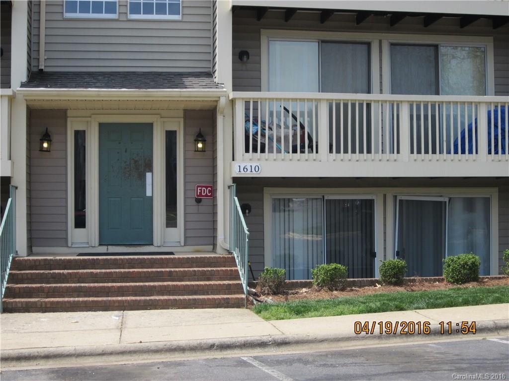 1610 Arlyn Cir. #L, Charlotte, NC 28213