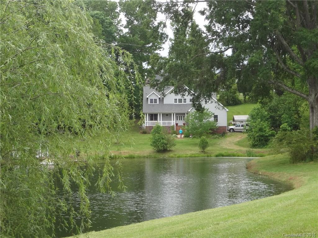 629 Teeter Rd., Mooresville, NC 28115