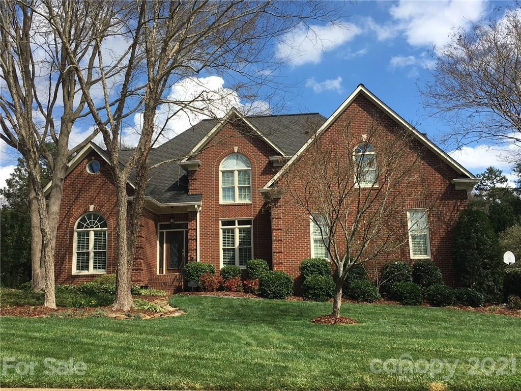 9300 Tresanton Dr., Charlotte, NC 28210