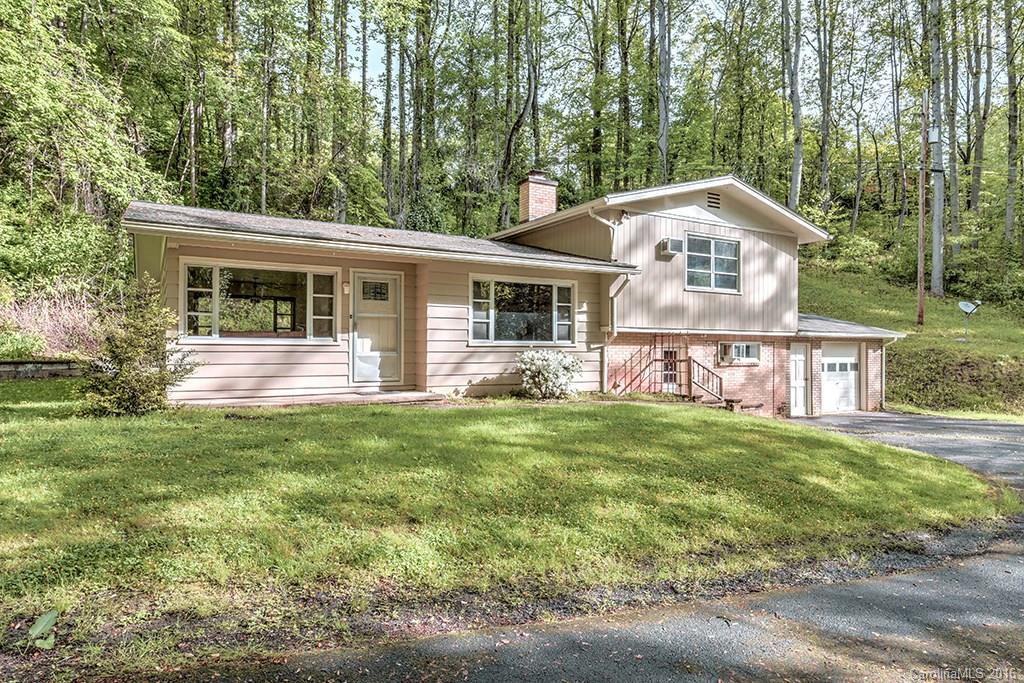 170 First Ave., Sylva, NC 28779