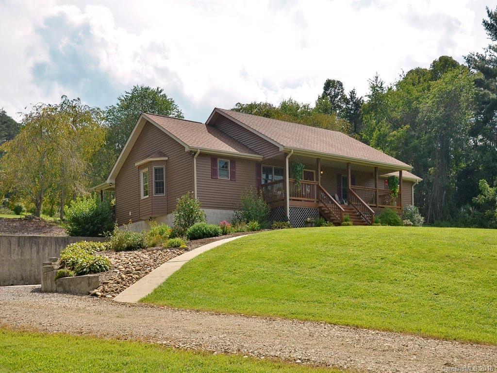 575 Upper Glady Fork Rd., Candler, NC 28715