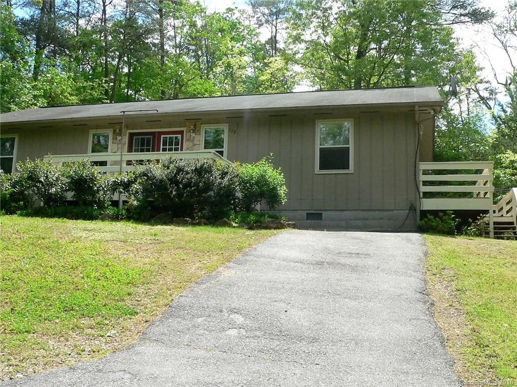 179 S Woods Dr., Sylva, NC 28779