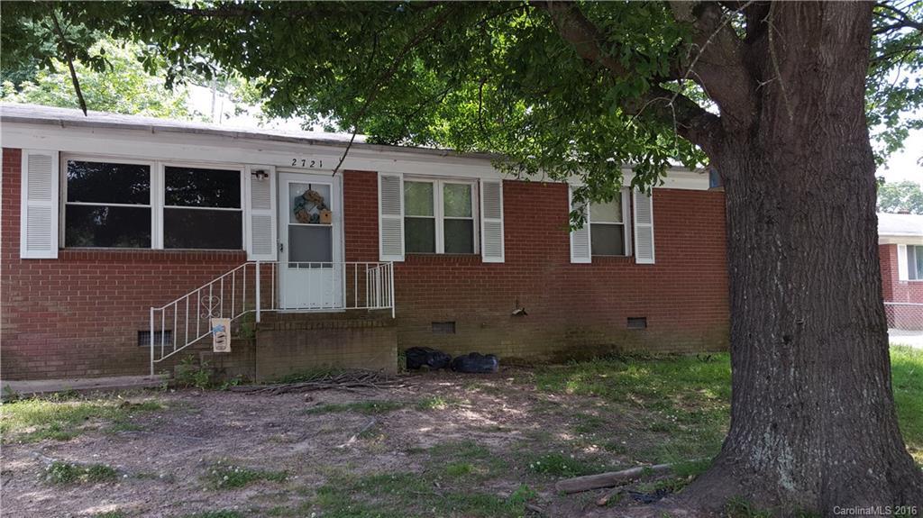 2721 Crescent Ln., Gastonia, NC 28052