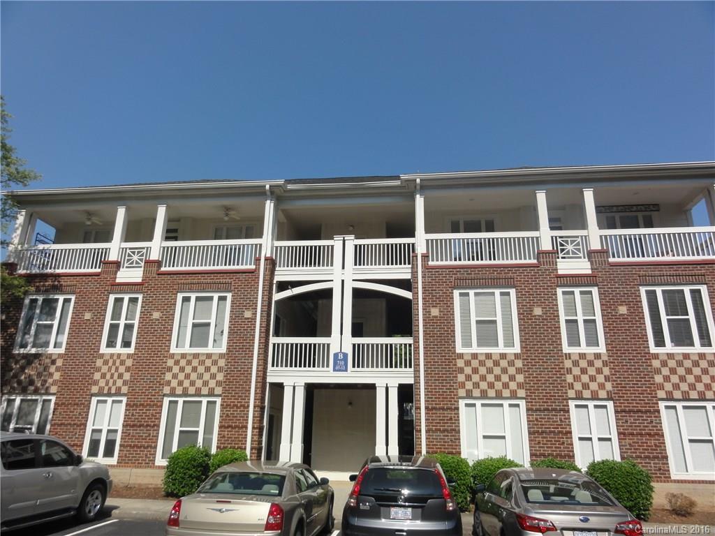 710 Northeast Dr. #9, Davidson, NC 28036