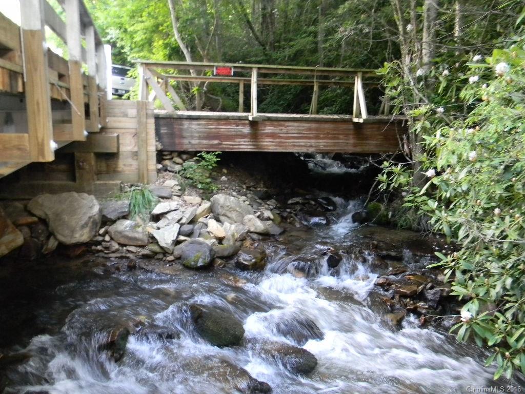 86 Indian Creek Rd., Maggie Valley, NC 28751