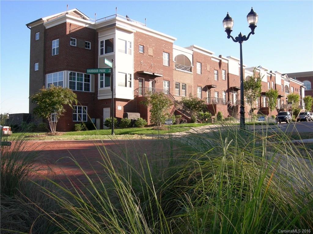 253 Harbour Place Dr. #UNIT 12 BLDG 1 U/F 9, Davidson, NC 28036