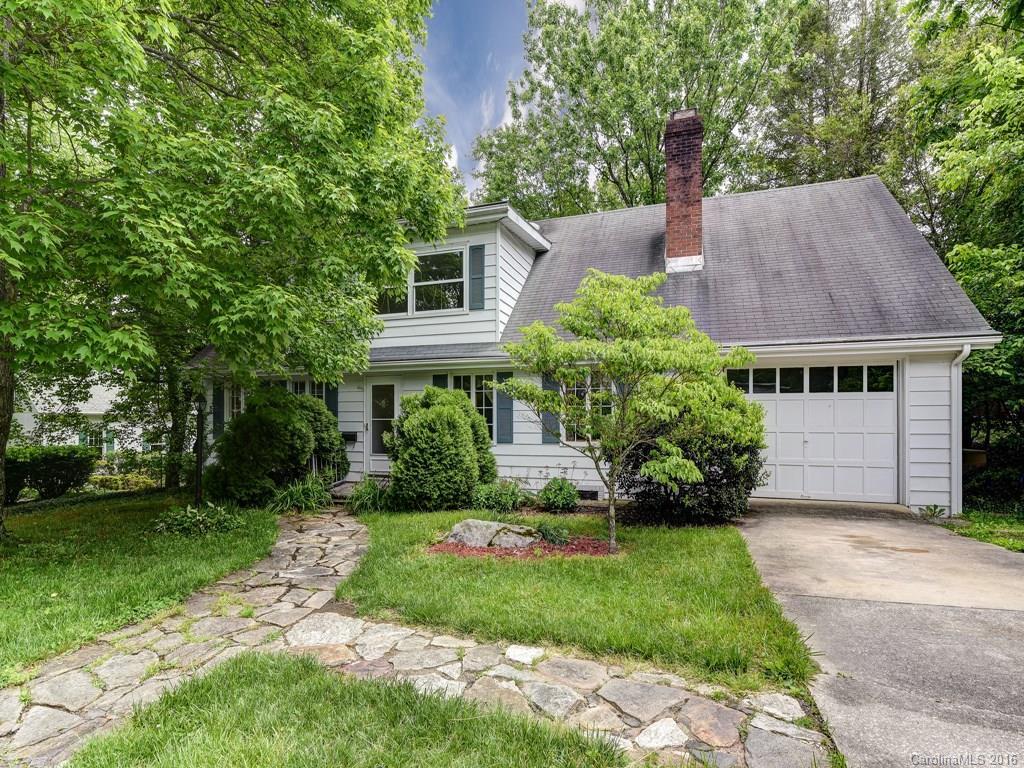 844 4th Ave., Hendersonville, NC 28739