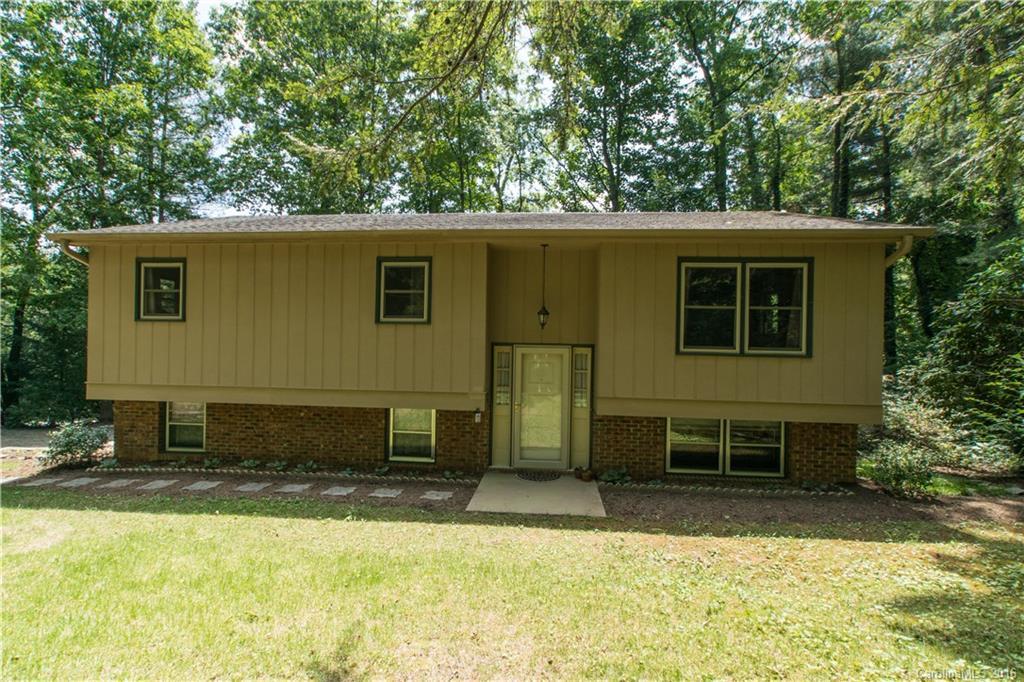 104 Sir Galahad Dr. #1, Hendersonville, NC 28791
