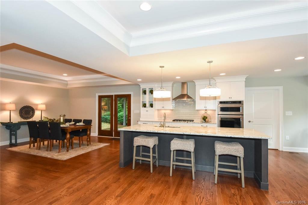 6700 Atwell Ct., Charlotte, NC 28211