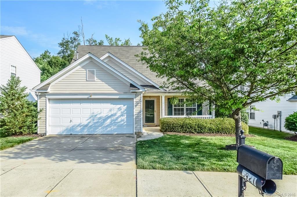 5921 Hidden Meadow Ln., Charlotte, NC 28269