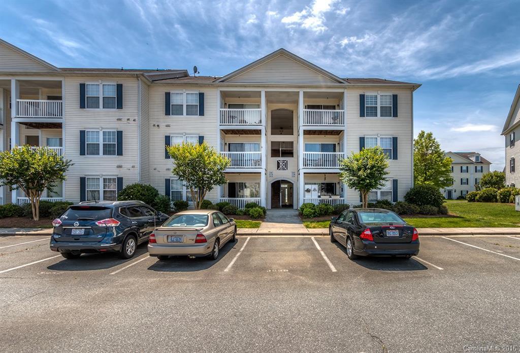 3958 Town Center Rd., Harrisburg, NC 28075