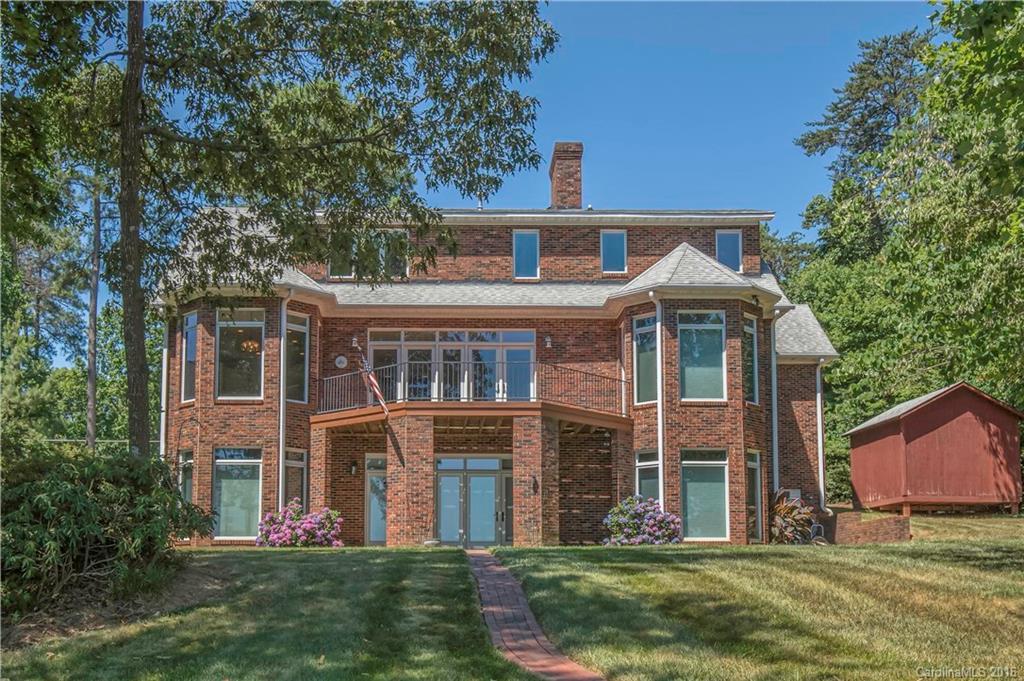 131 Thunder Hill Rd., Mooresville, NC 28117