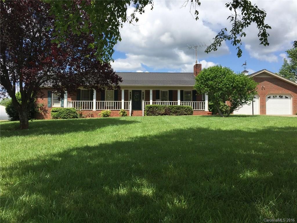 408 Hoover Rd., Troutman, NC 28166