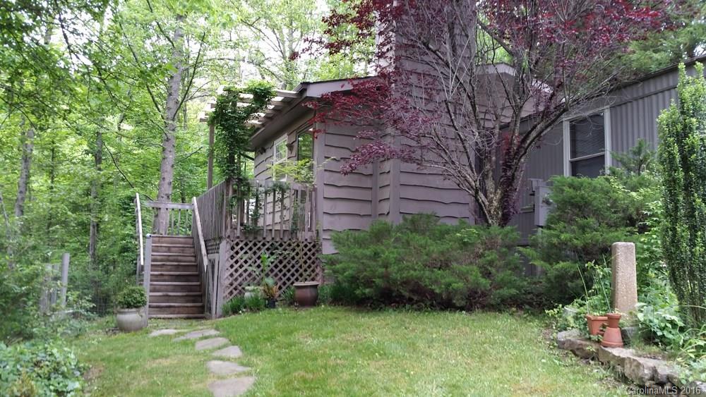 15 Piney Hill Rd., Asheville, NC 28804