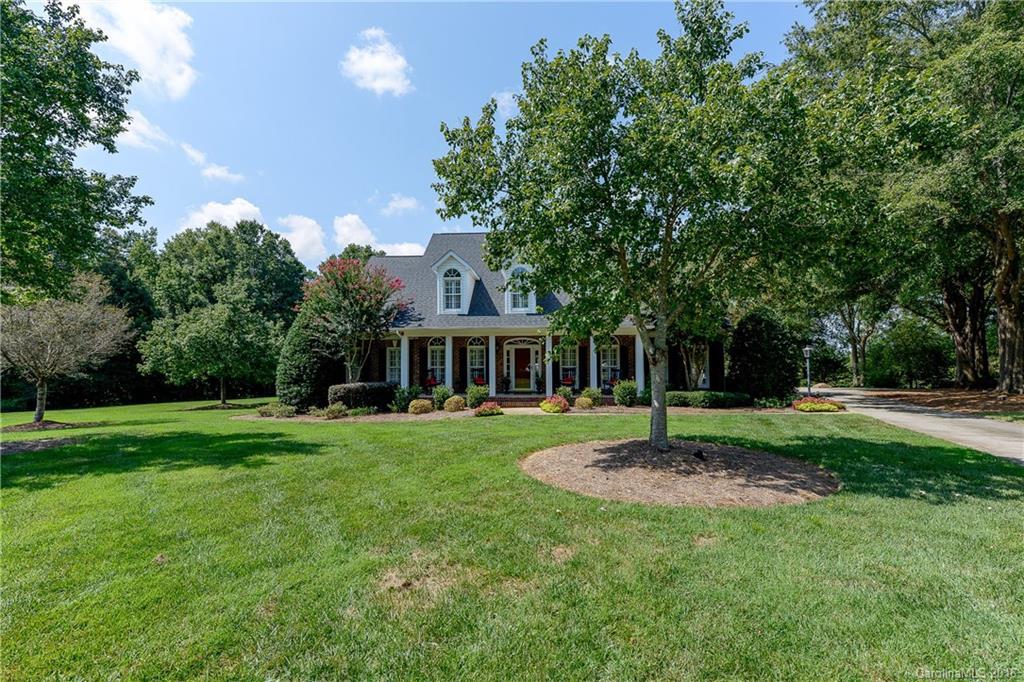 913 Tee Top Ln., Waxhaw, NC 28173