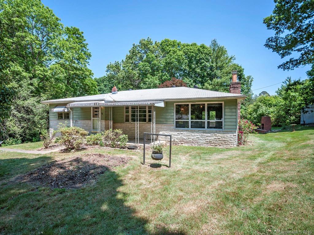 21 Deleuil Dr., Asheville, NC 28806