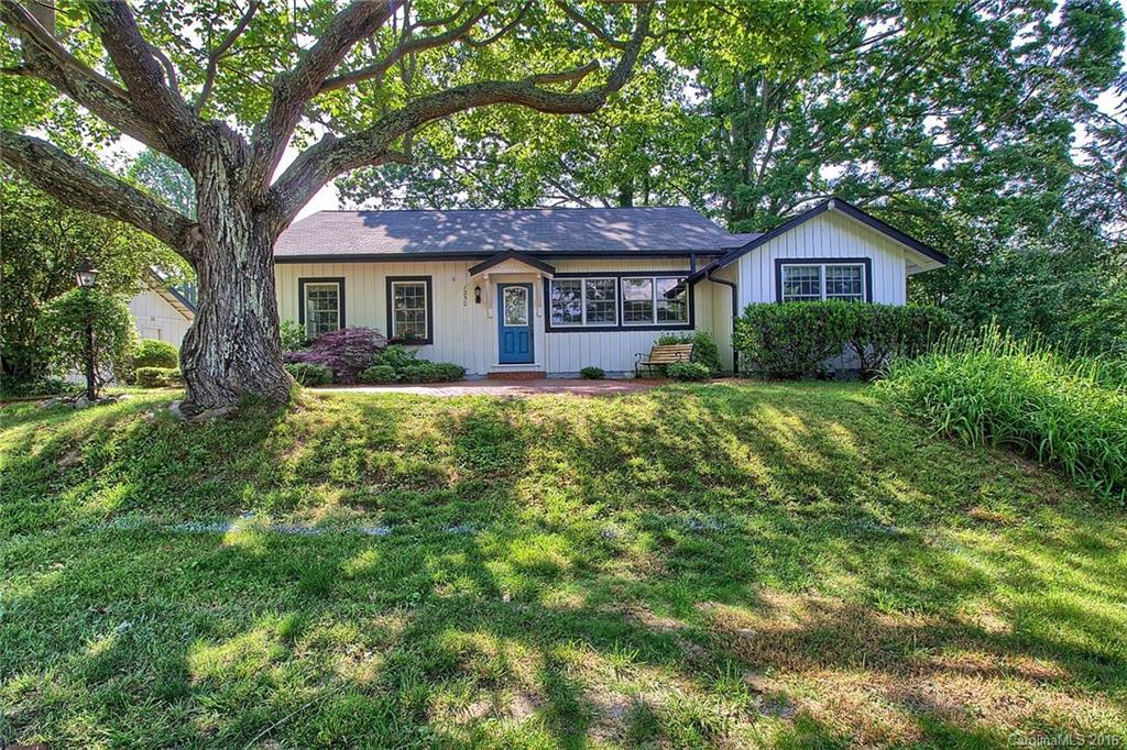 1230 Bowman Rd., Hendersonville, NC 28791