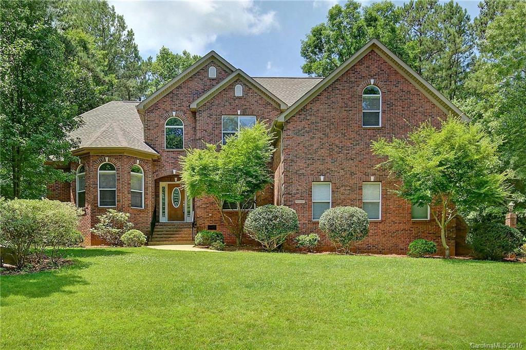202 Indian Tr., Mooresville, NC 28117