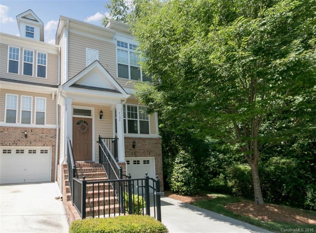 7104 Founders Club Ct., Charlotte, NC 28269