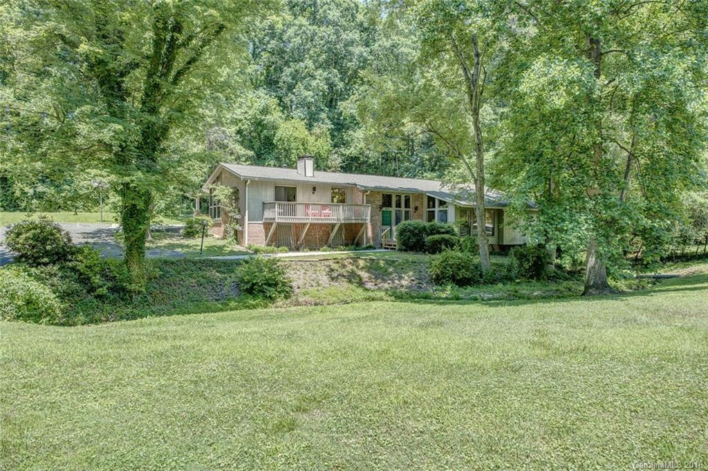 1817 Westbrook Cir., Gastonia, NC 28052