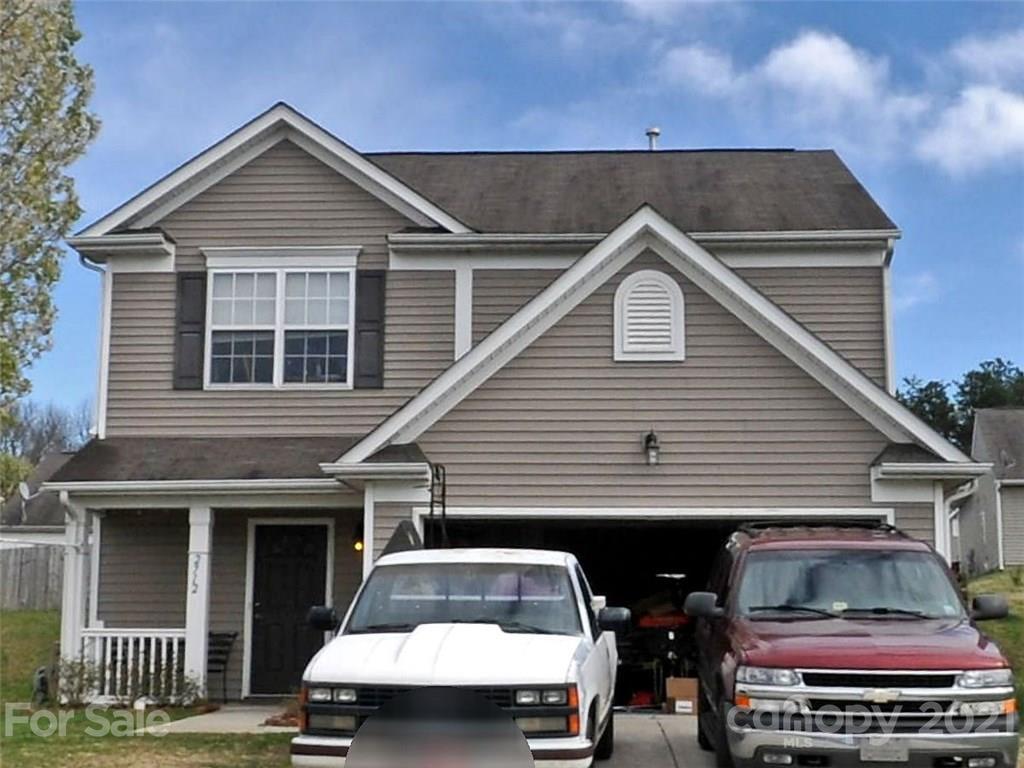 2712 Forest Grove Ct., Charlotte, NC 28269