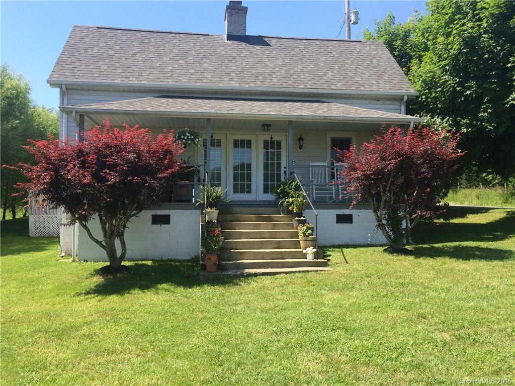 16 Roy Dr., Waynesville, NC 28785