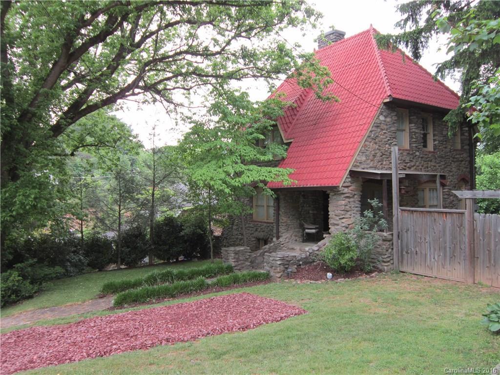 8 Oteen Park Pl., Asheville, NC 28805