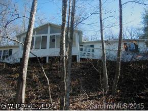 2275 Davis Mountain Road, Hendersonville, NC 28739