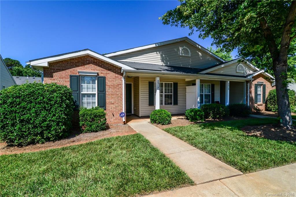5315 Harris Cove Dr., Charlotte, NC 28269