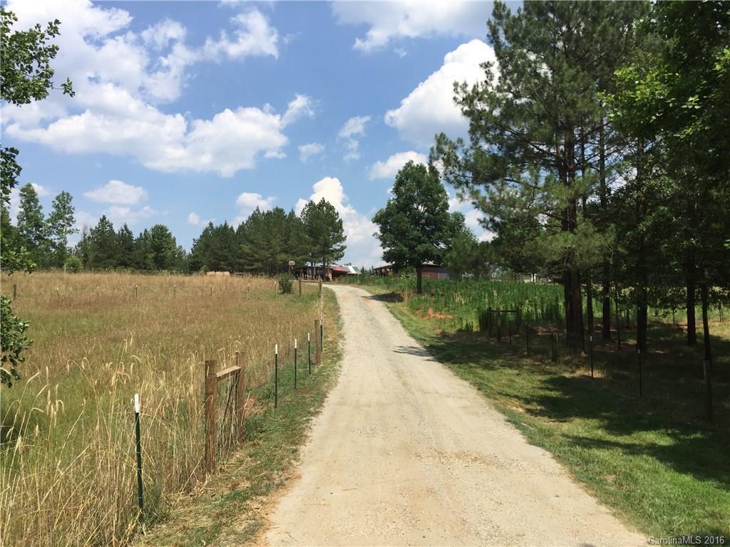 423 Dills Rd., Rutherfordton, NC 28139