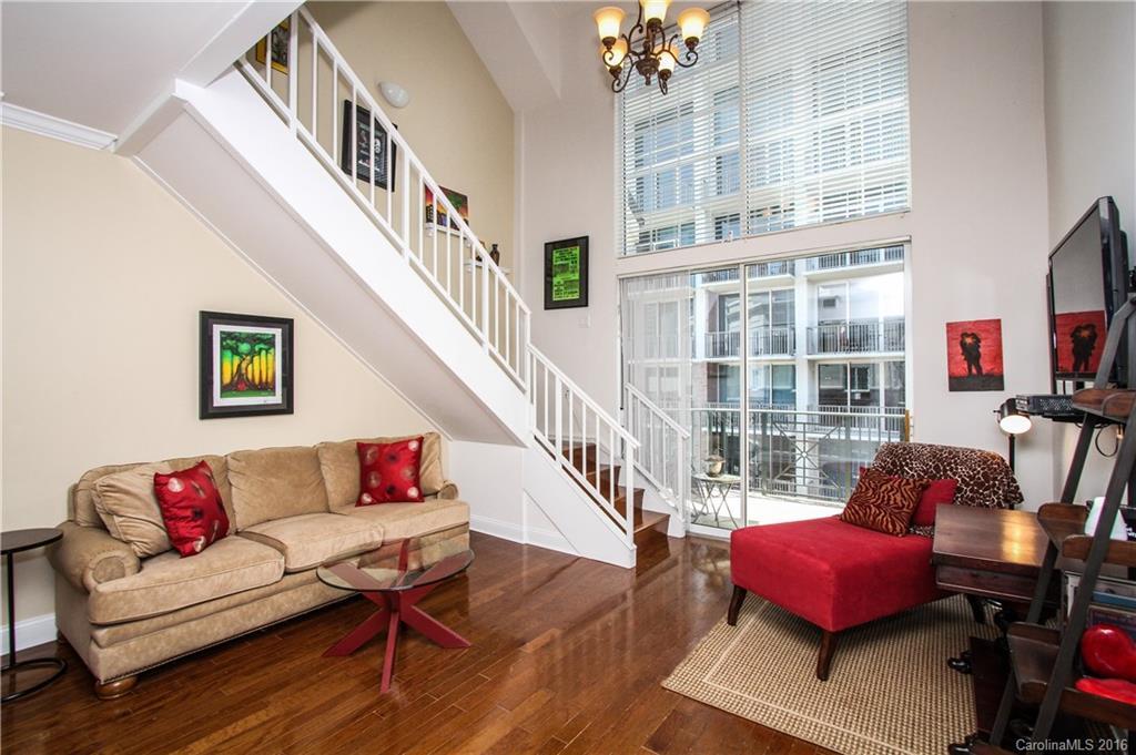 300 W 5th St. #633, Charlotte, NC 28202