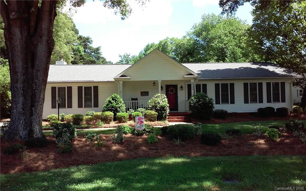 2720 Eva Dr., Concord, NC 28027