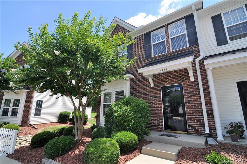 4124 Kenton Glenn Ct., Concord, NC 28027