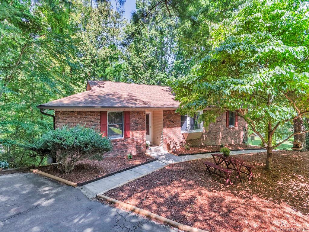 50 Rambling Tr. #17, Hendersonville, NC 28739