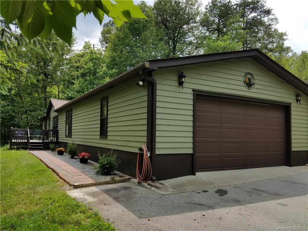 4181 Chimney Rock Rd., Hendersonville, NC 28792