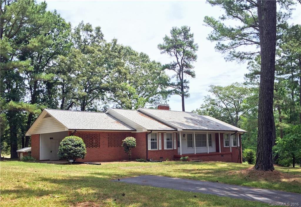 1135 Stanley Lucia Rd., Mount Holly, NC 28120