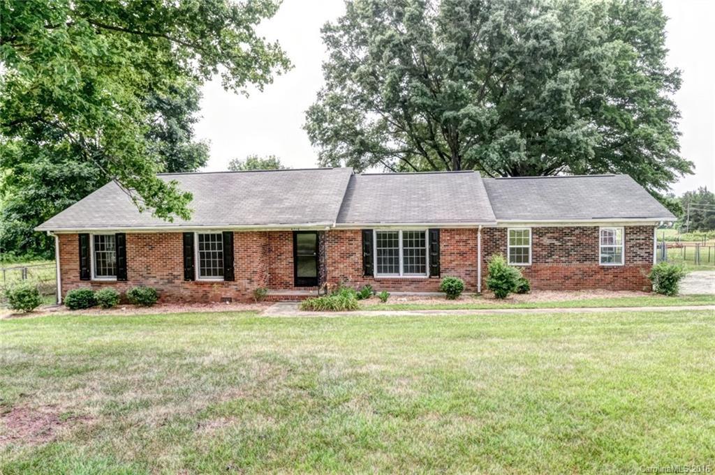 4716 Margaret Wallace Rd., Matthews, NC 28105
