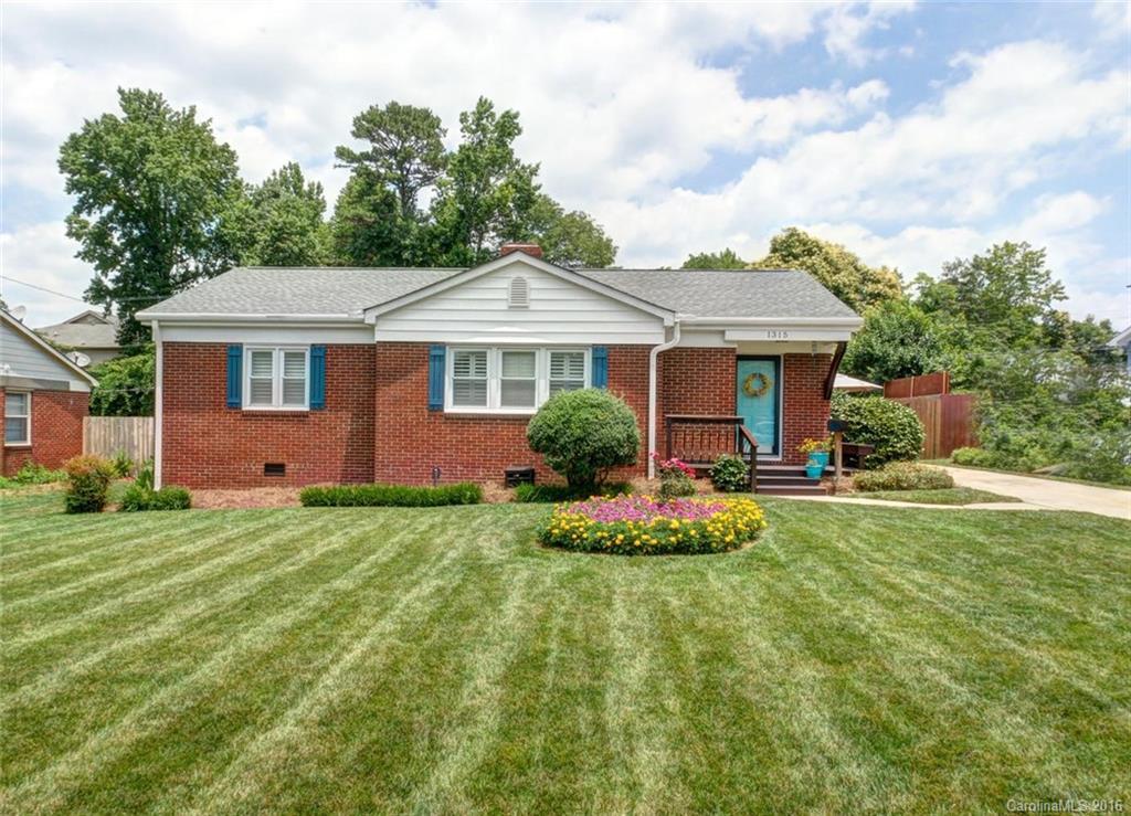 1315 Dresden Dr., Charlotte, NC 28205