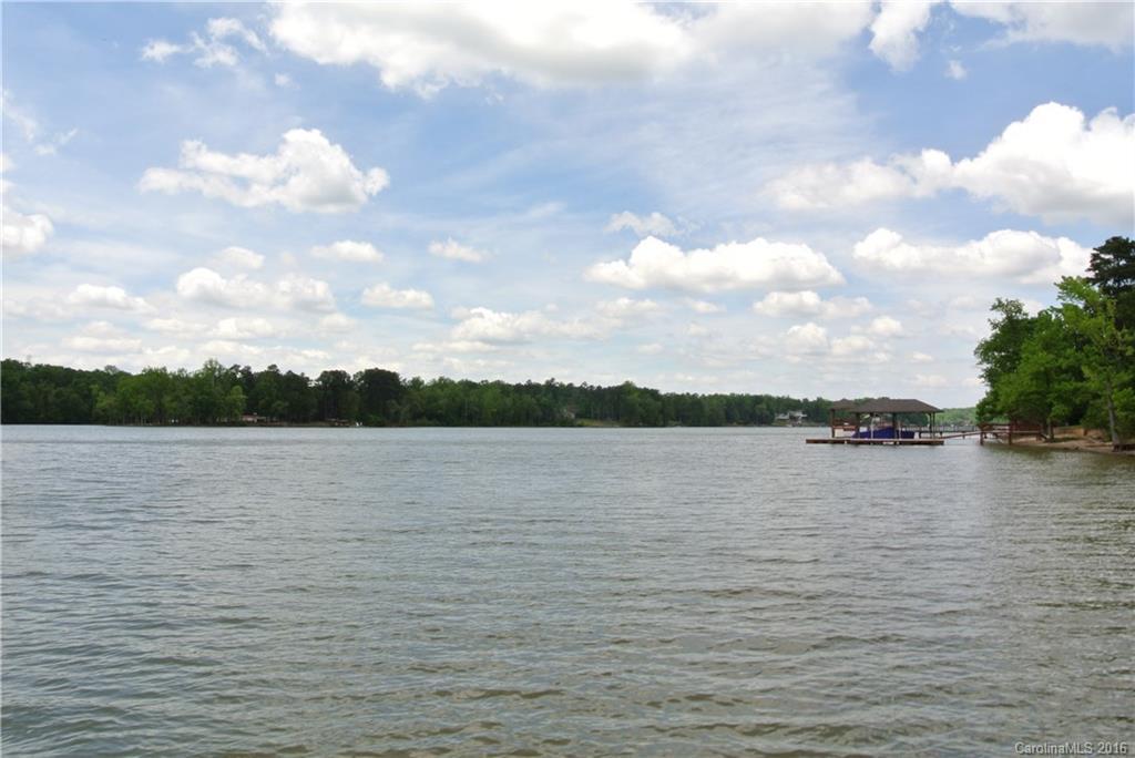 4017 Tuffy Ln., Charlotte, NC 28278