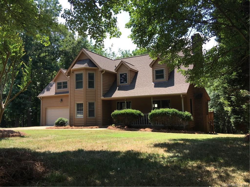 13421 Harbor Oaks Ln., Charlotte, NC 28278