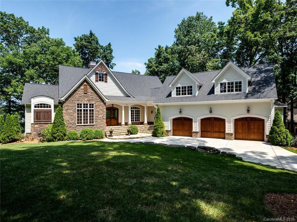 109 Aquarius Ln., Mooresville, NC 28117