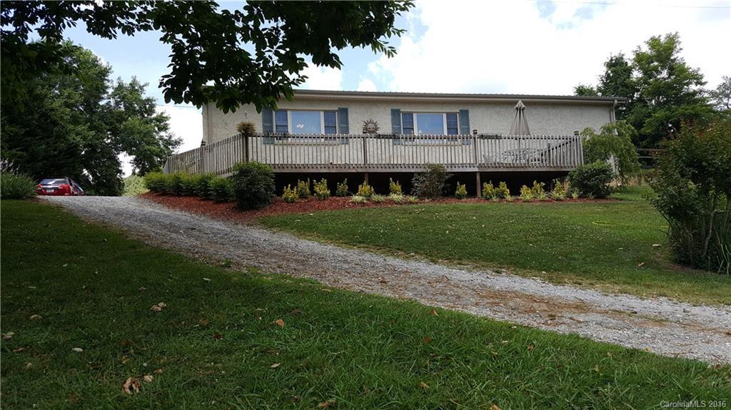 5147 Old Clear Creek Rd., Hendersonville, NC 28792